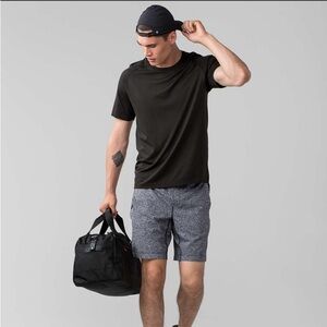 Lululemon Pace Breaker Short 9"
Pinweave Alpine White Black